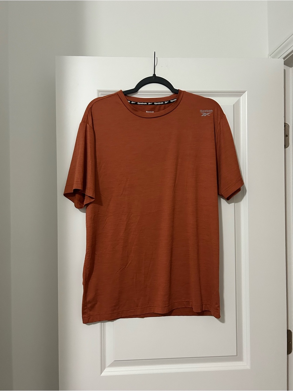 Reebok Men’s Rust Orange Short-Sleeve Training Tee